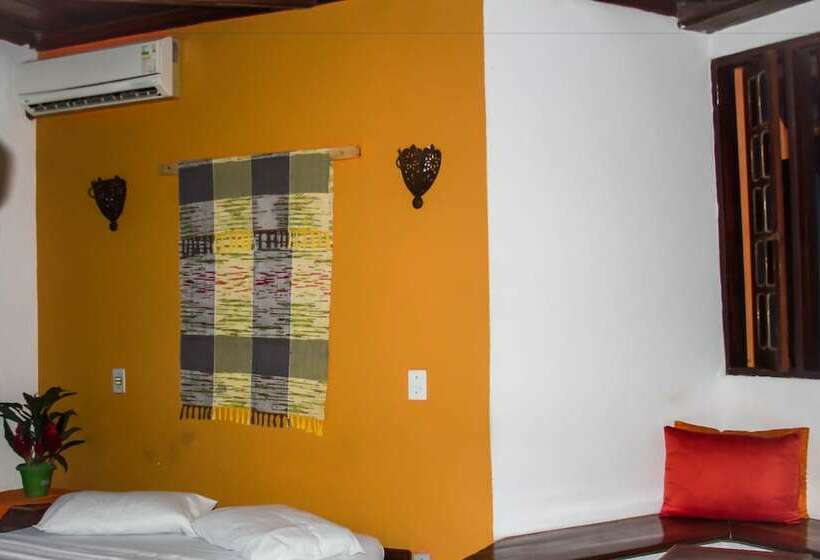 Отель Parque Dos Igarapés