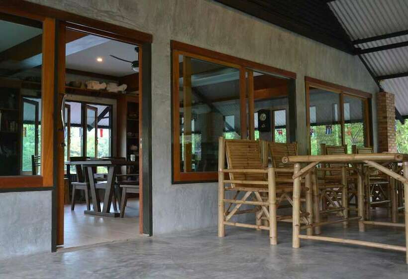 בית מלון כפרי Phuket Campground