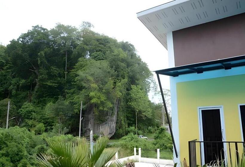 Отель Satun Boutique Resort