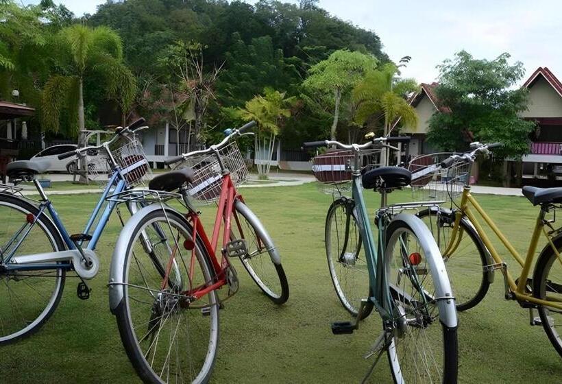 Отель Satun Boutique Resort