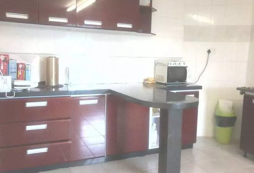 هتل Sharon Avenue Guesthouse