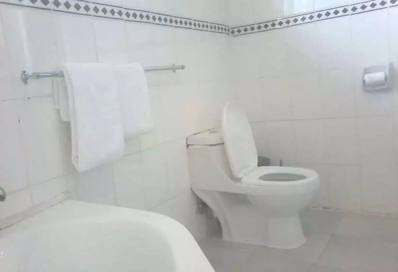 هتل Sharon Avenue Guesthouse