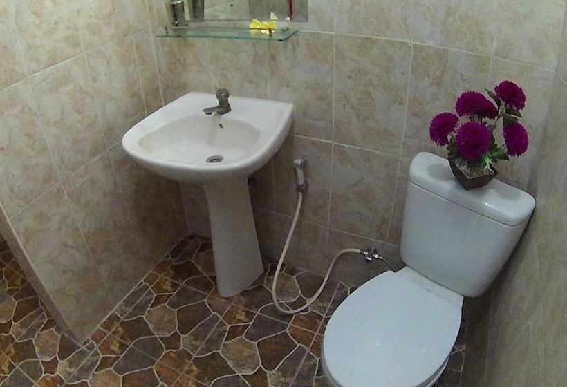 ホテル 24/7 Bed & Breakfast