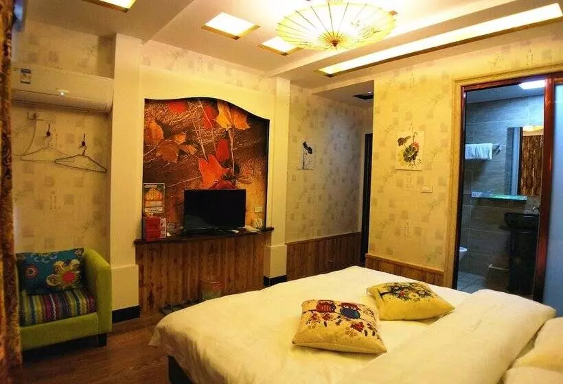 ホテル Wuzhen Guyun Qianxun Guest House