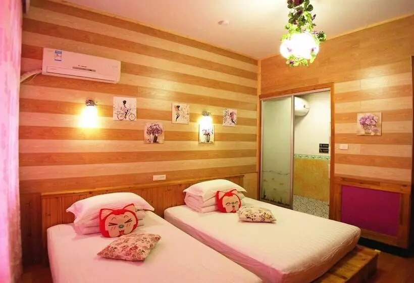 ホテル Wuzhen Guyun Qianxun Guest House