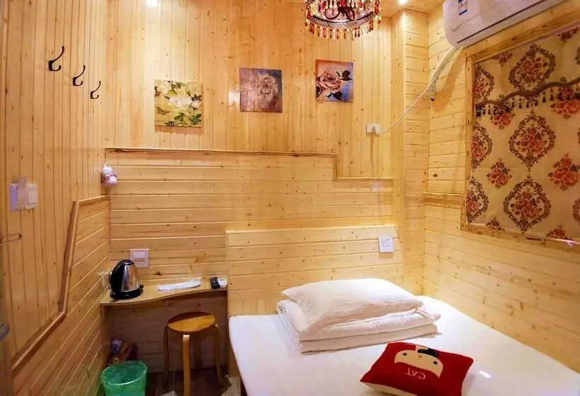 ホテル Wuzhen Guyun Qianxun Guest House