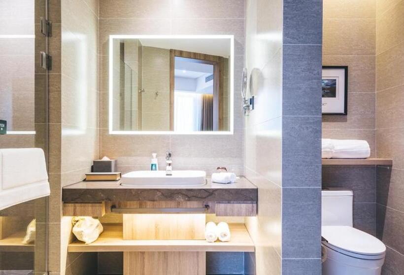 Atour Hotel Hongqiao Hub National Exhibition Center Shanghai