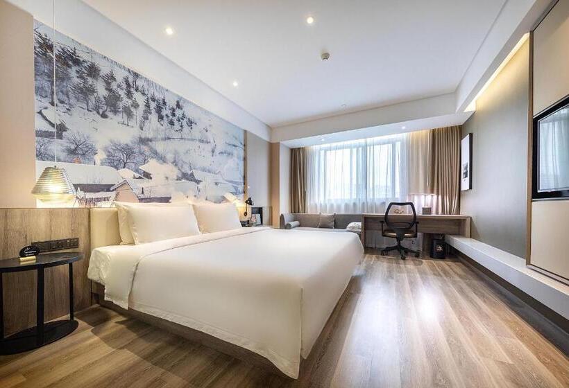 Atour Hotel Hongqiao Hub National Exhibition Center Shanghai