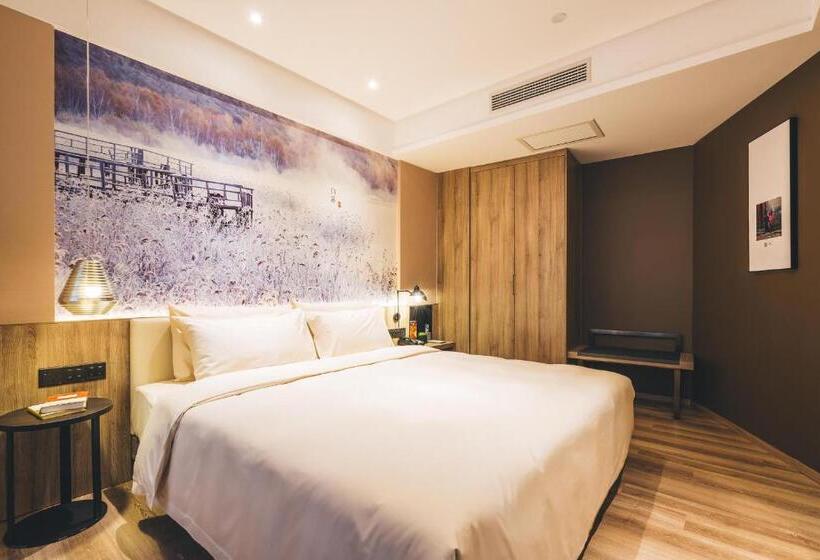 Atour Hotel Hongqiao Hub National Exhibition Center Shanghai