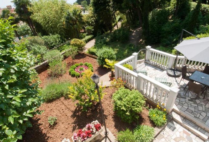 فندق Apartments Villa Nola