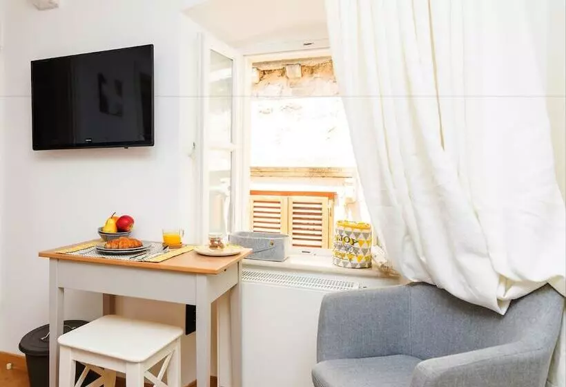 هتل Art Home Arthur By Duhomes