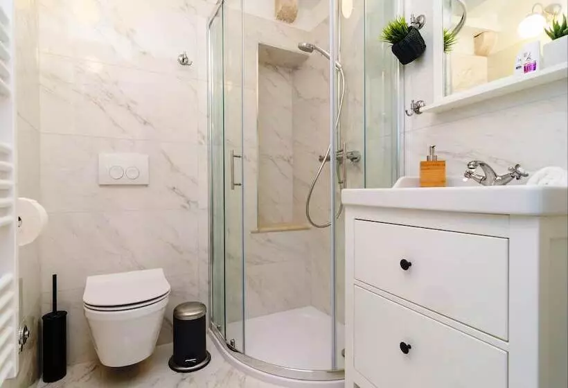 هتل Art Home Arthur By Duhomes