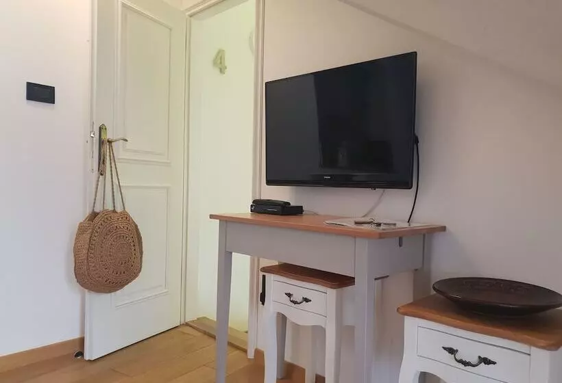 هتل Art Home Arthur By Duhomes