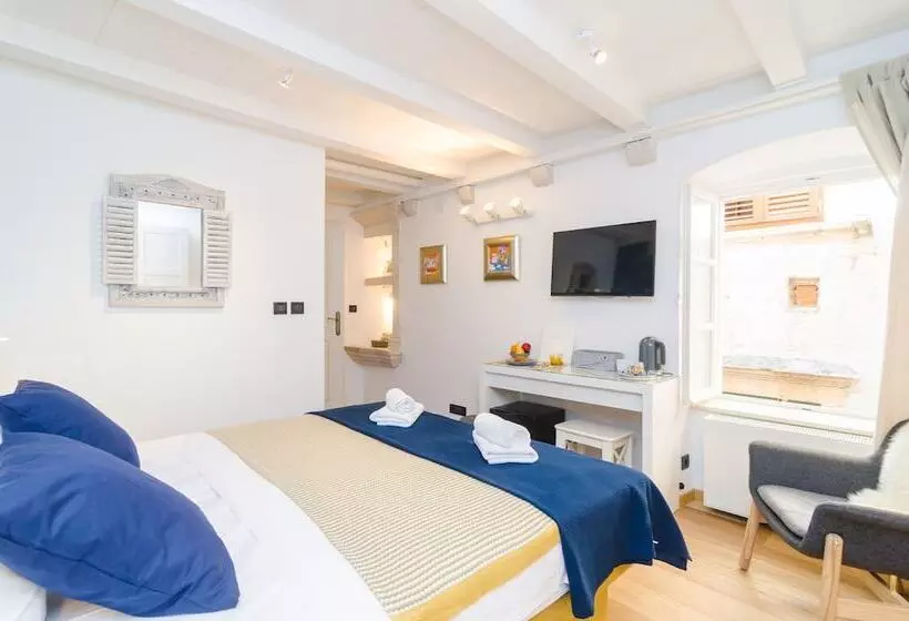 هتل Art Home Arthur By Duhomes