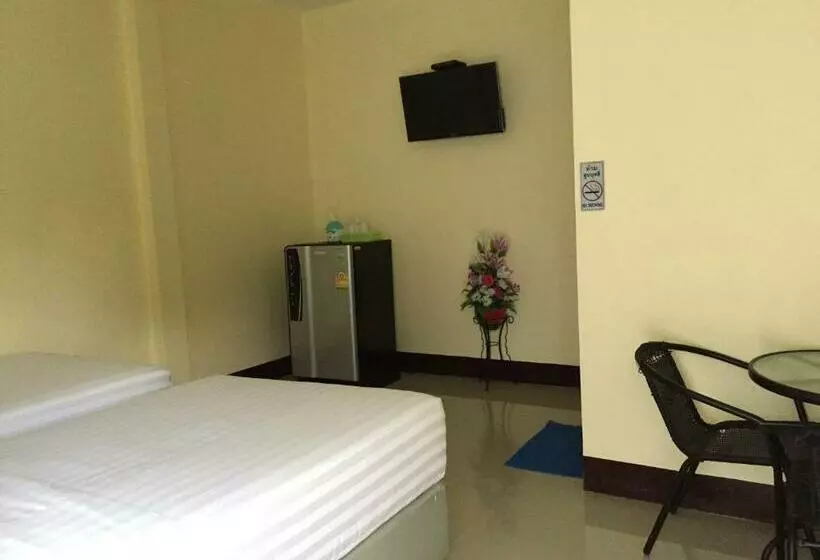 هتل Bannrommai Sattahip