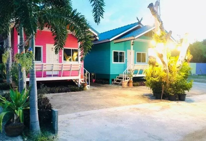 هتل Bannrommai Sattahip