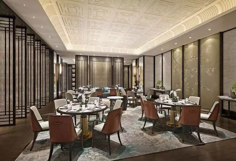 هتل Hilton Hangzhou Xiaoshan