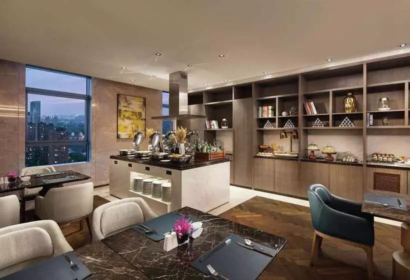 هتل Hilton Hangzhou Xiaoshan