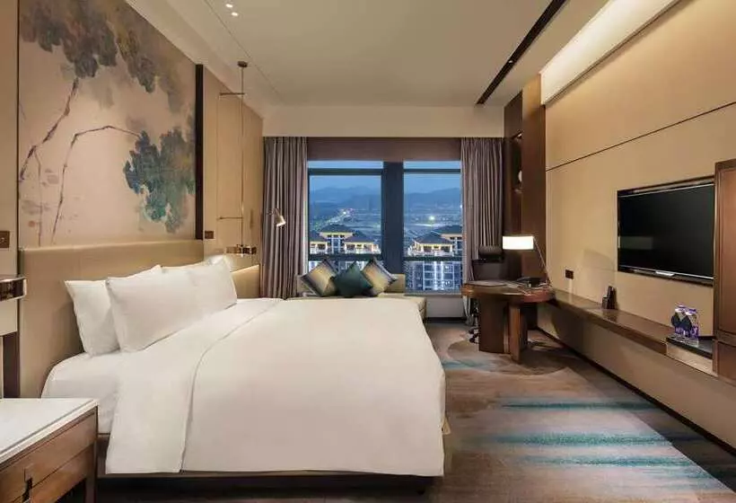هتل Hilton Hangzhou Xiaoshan