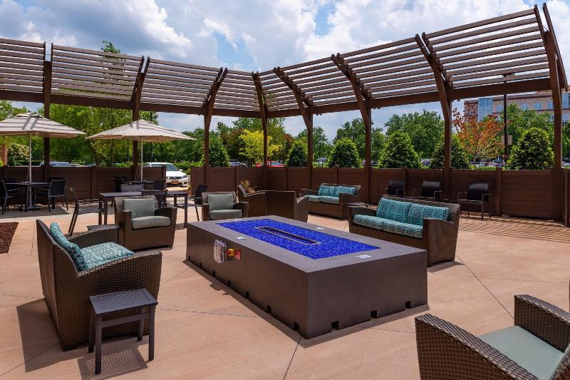 هتل Residence Inn By Marriott Charlotte Northlake