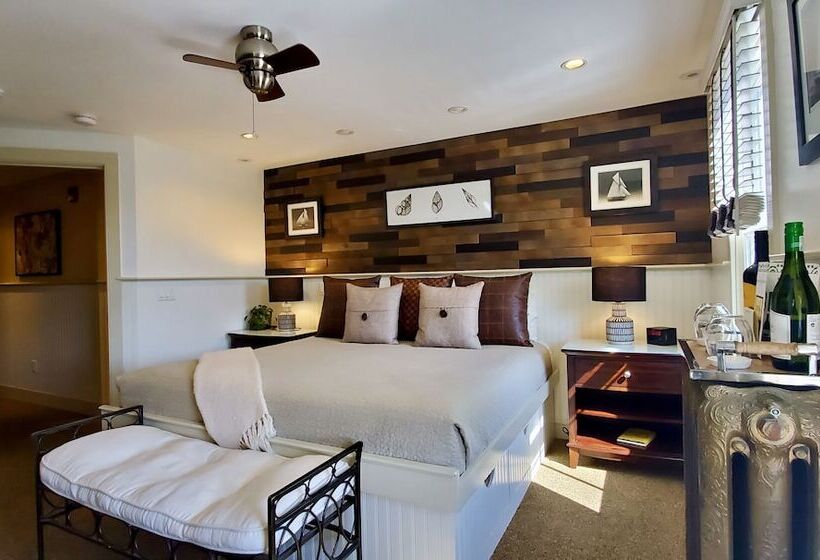 هتل White Porch Inn