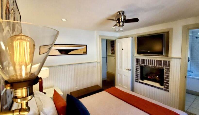 هتل White Porch Inn