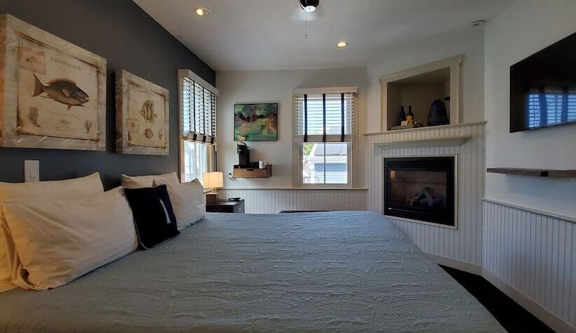 هتل White Porch Inn