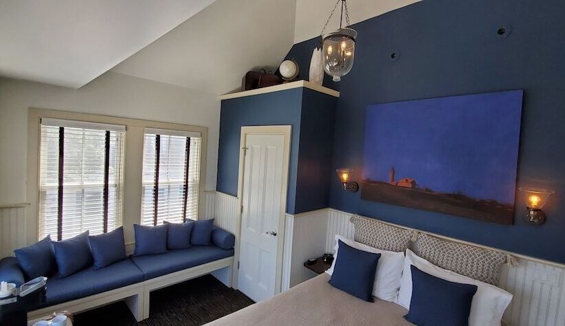 هتل White Porch Inn