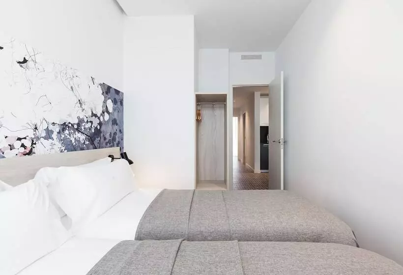 Aspasios Poble Nou Apartments