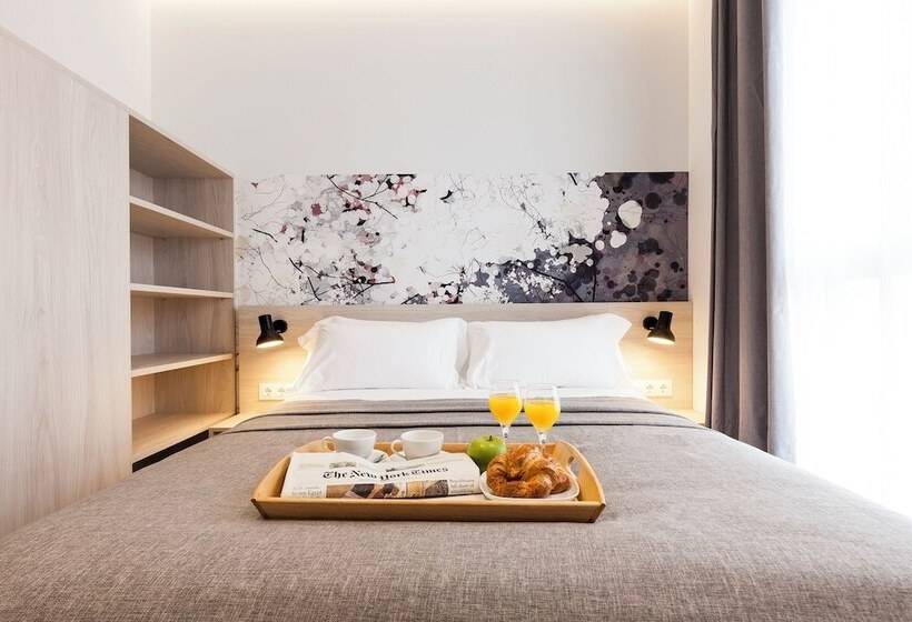 Aspasios Poble Nou Apartments