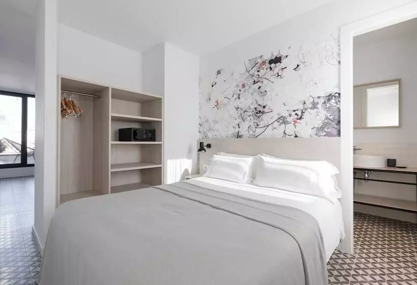 Aspasios Poble Nou Apartments