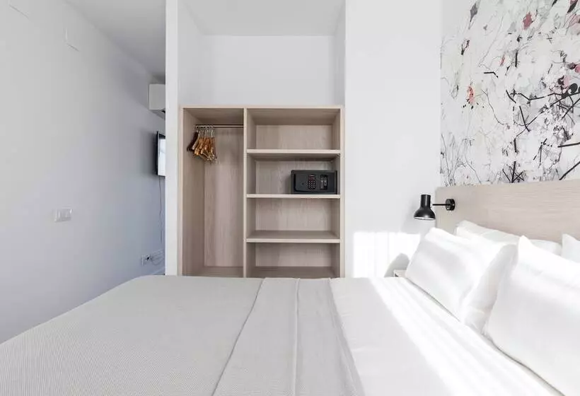 Aspasios Poble Nou Apartments