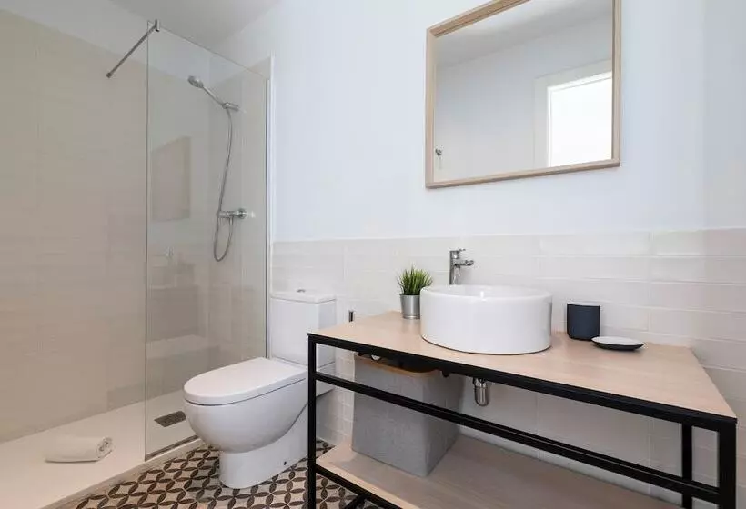 Aspasios Poble Nou Apartments