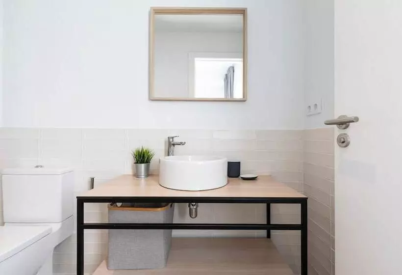 Aspasios Poble Nou Apartments