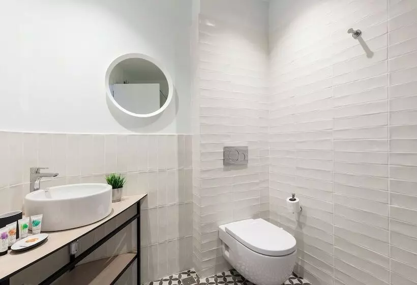 Aspasios Poble Nou Apartments