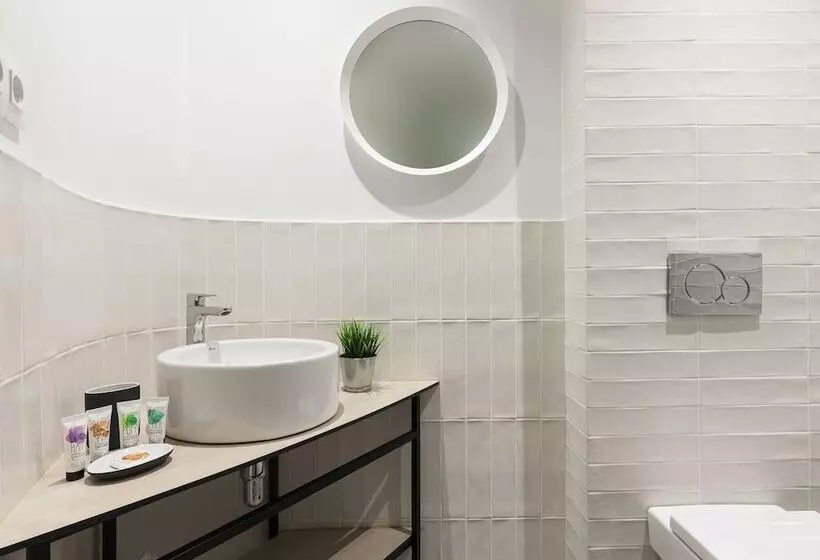 Aspasios Poble Nou Apartments