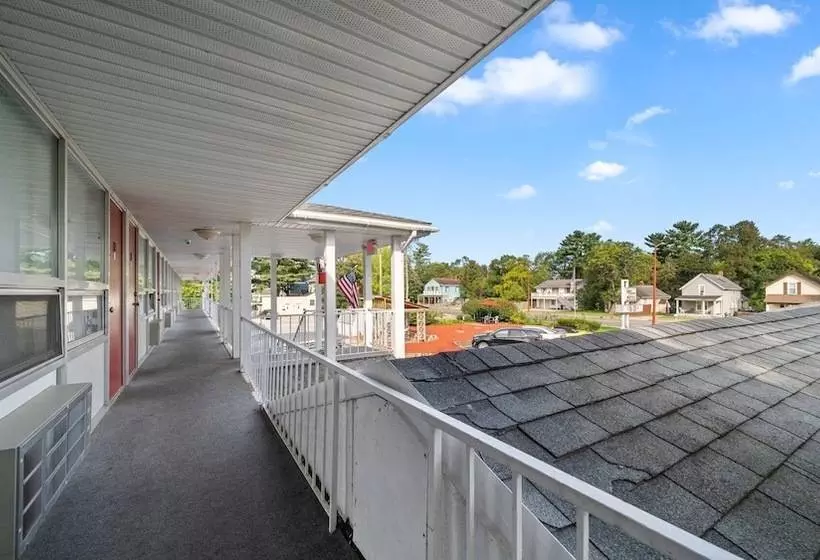 Grand Traverse Motel