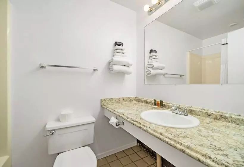 Grand Traverse Motel