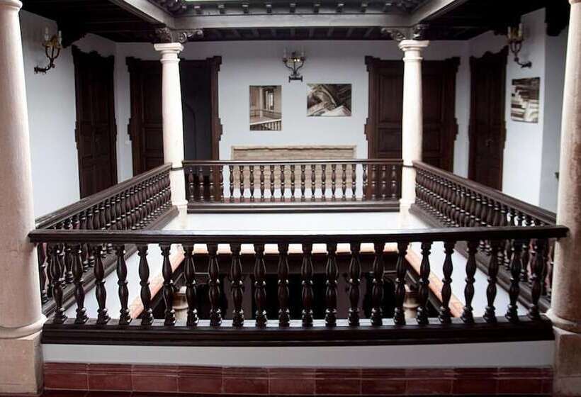 בית מלון כפרי La Ciudad