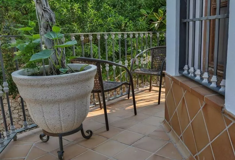 ホテル B&b Villa Carmen