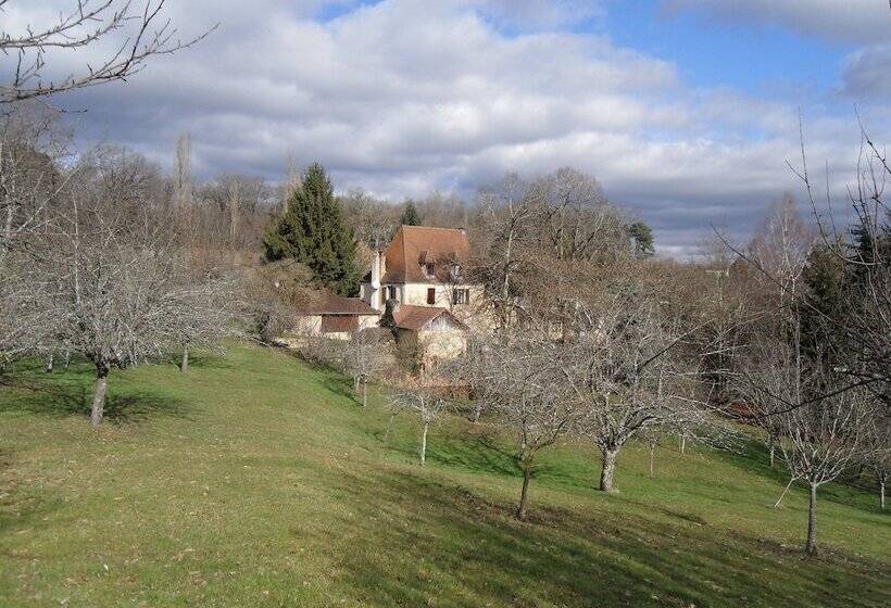 Hotel Chambres D Hotes Aux Trois Sources