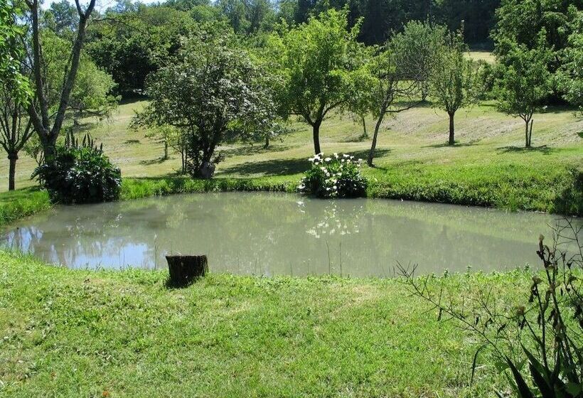 Hotel Chambres D Hotes Aux Trois Sources