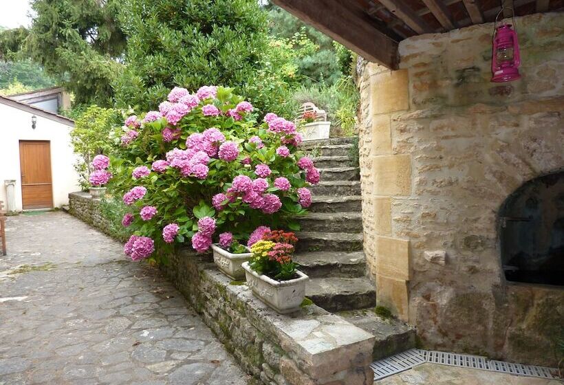 Hotel Chambres D Hotes Aux Trois Sources