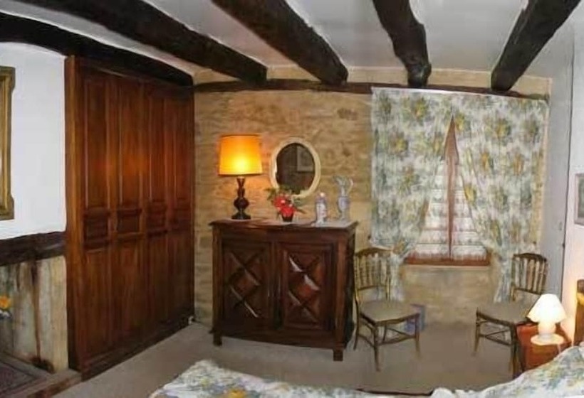 Hotel Chambres D Hotes Aux Trois Sources