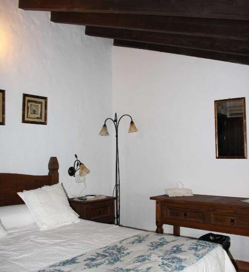 هتل Cortijo Mesa De La Plata