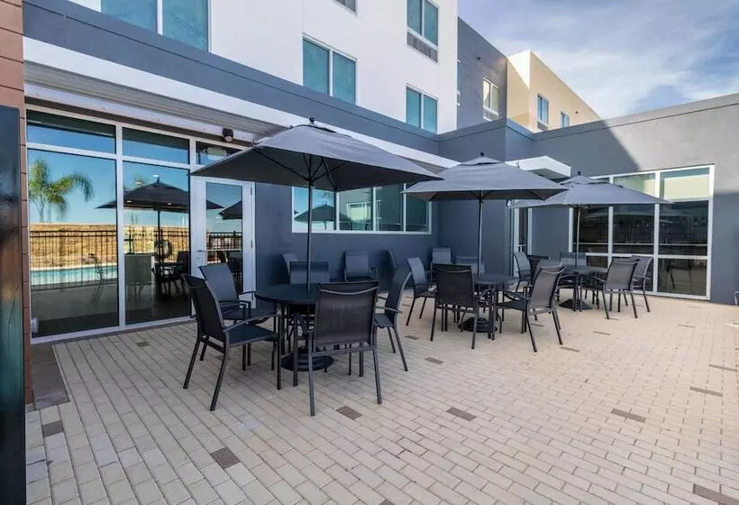 Hotelli Fairfield Inn & Suites By Marriott Brownsville North