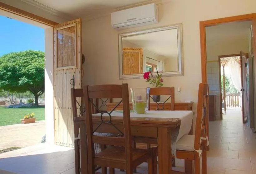 Hotel Finca Can Coll