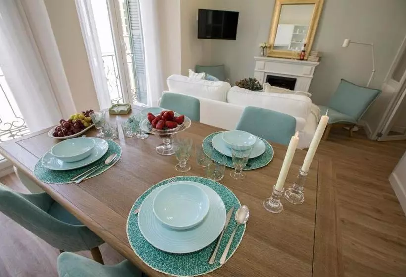هتل Gr Suites Boutique Catedral