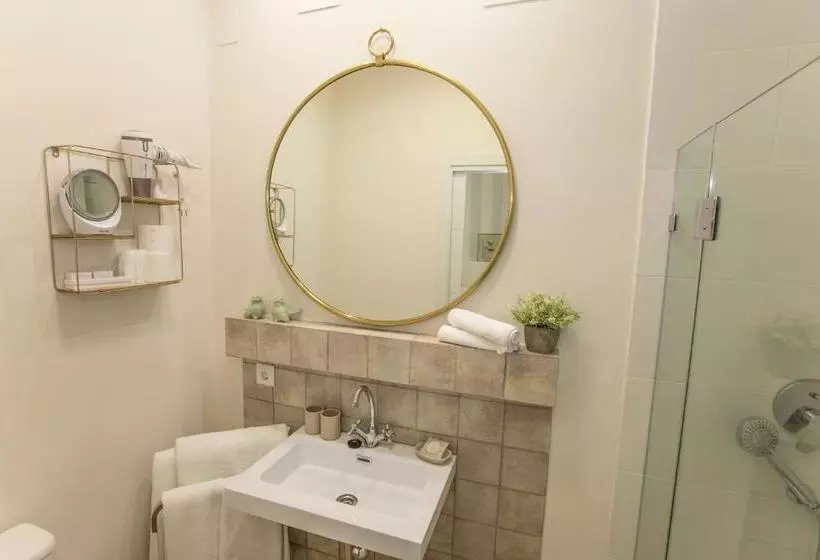 هتل Gr Suites Boutique Catedral