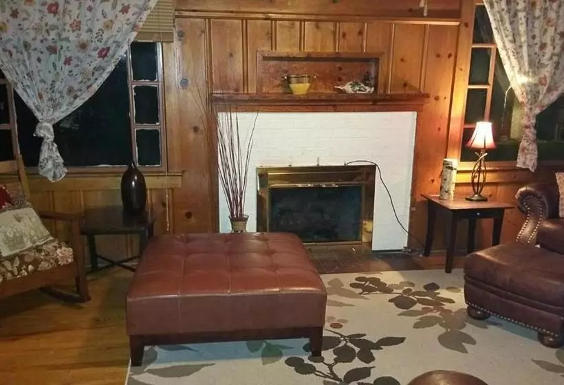 Hotelli Historic Smarthouse Charming Comfy King